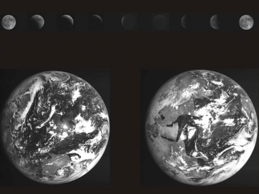 Mother Earth and a Lunar Eclypse from Space
Il sostentamento di una Colonia Lunare (o Marziana, o posta su qualsiasi altro corpo celeste diverso dalla Terra) è, viste le nostre caratteristiche biologiche, le tecnologie disponibili ed i fabbisogni energetici, legato alla possibilità di avere "acqua" a disposizione.

E allora c'è acqua sulla Luna? Forse si ed infatti, accanto a queste zone di luce eterna, ve ne potrebbero essere altre - magari poste sul fondo di grandi crateri - in cui regna il buio eterno e, di conseguenza, il gelo eterno. Un'oscurità ed un gelo perpetui assolutamente necessari affinchè alcune zone della Luna possano essere state capaci di catturare e conservare, attraverso le ere, il ghiaccio d'acqua portato sul nostro Satellite, p.e., dalle comete che lo impattarono.

Bisogna quindi trovare dei "Giacimenti di ghiaccio d'acqua": ecco la chiave di volta per arrivare, in tempi ragionevoli, alla creazione di insediamenti umani permanenti sulla Luna e Marte, i primi due 'outpost' del Genere Umano nel Sistema Solare.
Parole chiave: Earth from Space