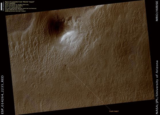 Signs of a possible (and recent) "Mid-Air Meteor Strike" (CTX Frame - Natural Colors; credits: Lunexit)
nessun commento
Parole chiave: Mars from orbit - Possible "Mid-Air" Meteor Strike