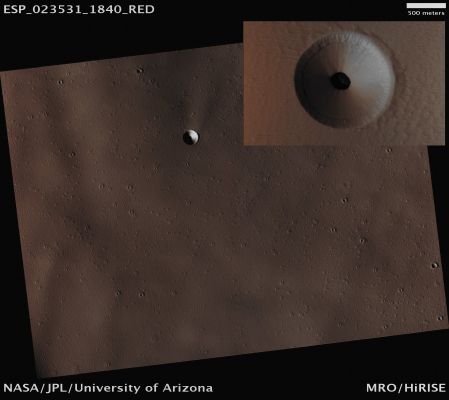 Skylight on the Dusty Slopes of Arsia Mons (CTX Frame and EDM - Absolute Natural Colors; credits for the additional process. and color.: Dr Paolo C. Fienga - Lunexit Team)
Mars Local Time: 14:08 (Early Afternoon)
Coord. (centered): 3,7° North Lat. and 248,5° East Long.
Spacecraft altitude: 263 Km (such as about 164,4 miles) 
Original image scale range: 26,3 cm/pixel (with 1 x 1 binning) so objects ~ 79 cm across are resolved 
Map projected scale: 25 cm/pixel
Map projection: EQUIRECTANGULAR 
Emission Angle: 4,1° 
Sun-Mars-Spacecraft (or "Phase") Angle: 30,4°
Solar Incidence Angle: 34° (meaning that the Sun is about 56° above the Local Horizon)
Solar Longitude: 339,1° (Northern Winter)
Credits: NASA/JPL/University of Arizona
Additional process. and coloring: Dr Paolo C. Fienga - Lunar Explorer Italia
Parole chiave: Mars from orbit - Volcanic Features - Skylight - Arsia Mons Volcano