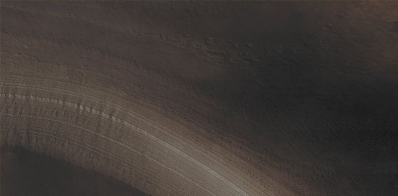 Features of Promethei Lingula Region (CTX Frame "B" - Absolute Natural Colors; credits for the additional process. and color.: Dr Paolo C. Fienga - Lunexit Team)
Mars Local Time: 15:51 (Middle Afternoon)
Coord. (centered): 79,5° South Lat. and 111,8° East Long.
Spacecraft altitude: 264,9 Km (such as about 165,6 miles) 
Original image scale range: 53,0 cm/pixel (with 2 x 2 binning) so objects ~ 1 mt and 59,0 cm across are resolved
Map projected scale: 50 cm/pixel
Map projection: POLAR STEREOGRAPHIC
Emission Angle: 22,0° 
Sun-Mars-Spacecraft (or "Phase") Angle: 72,4°
Solar Incidence Angle: 84° (meaning that the Sun is about 6° above the Local Horizon)
Solar Longitude: 359,0° (Northern Winter)
Credits: NASA/JPL/University of Arizona
Additional process. and coloring: Dr Paolo C. Fienga - Lunar Explorer Italia
Parole chiave: Mars from orbit - South Polar Features - SPLD