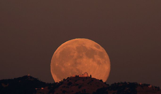 Moonrise over Lick Observatory
nessun commento
Parole chiave: Artistic Pictures