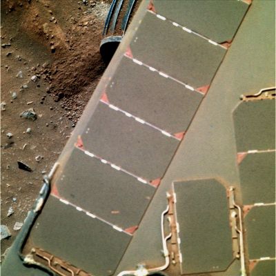 Solar Panels and Colourful Surface - Sol 2131 (Possible True Colors; credits: Dr G. Barca - Lunexit Team)
nessun commento
Parole chiave: Spacecrafts - MER Spirit - Solar Panels